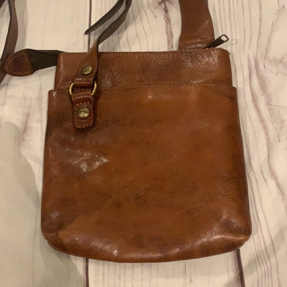 Patricia Nash Adjustable Cross Body Bag - Picture 9 of 10